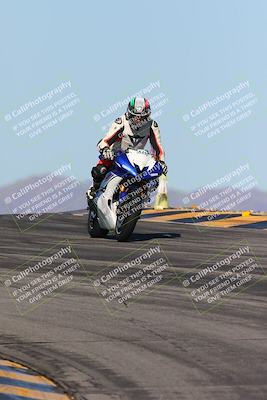 media/Feb-03-2024-SoCal Trackdays (Sat) [[767c60a41c]]/1-Turns 9 and 10 (940am)/